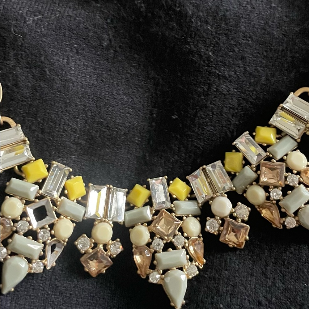 Elegant Multi-Color Statement Necklace